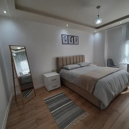 Appartement In The Heart Of Tirana